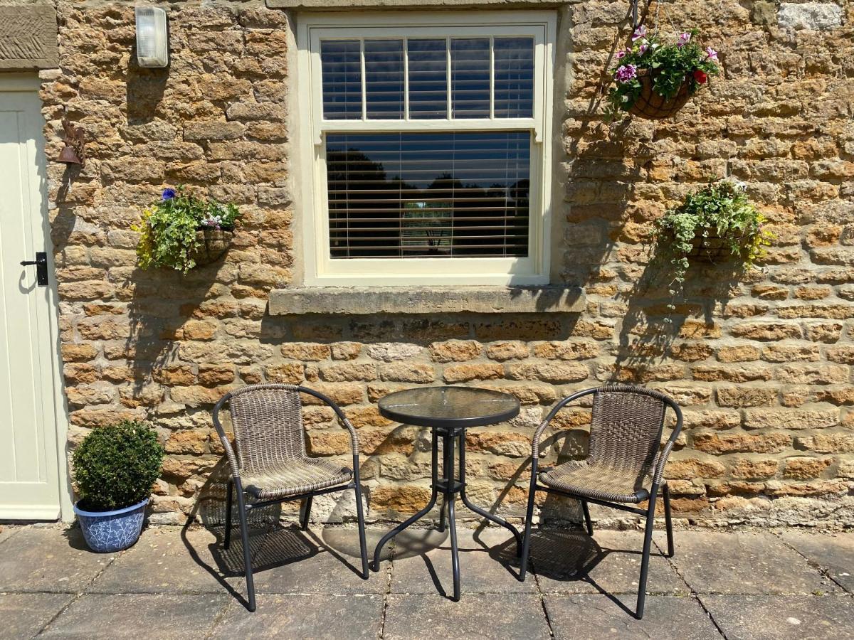 Old Orchard Cottage, Wykeham Scarborough Exterior foto